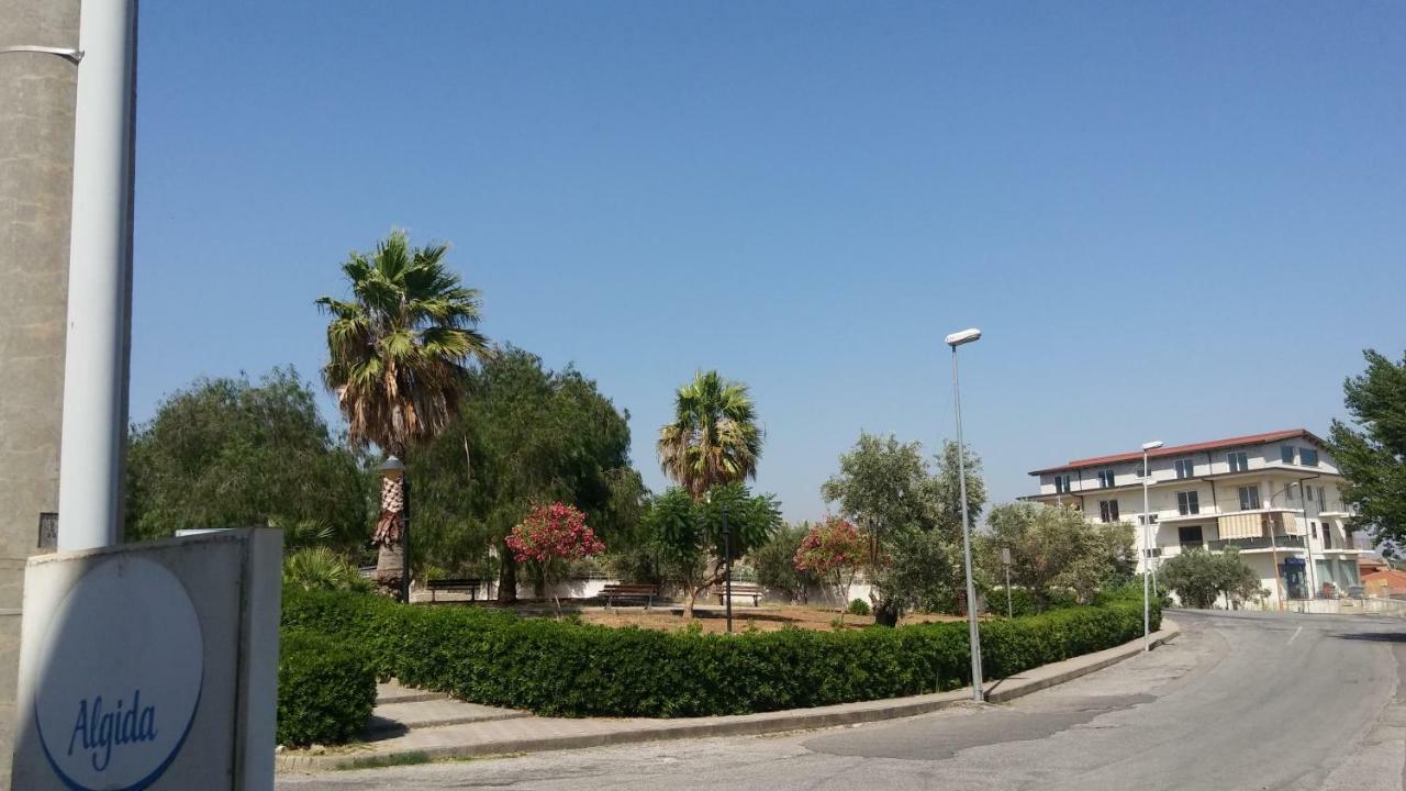 Hotel Santa Caterina Gizzeria Exterior foto